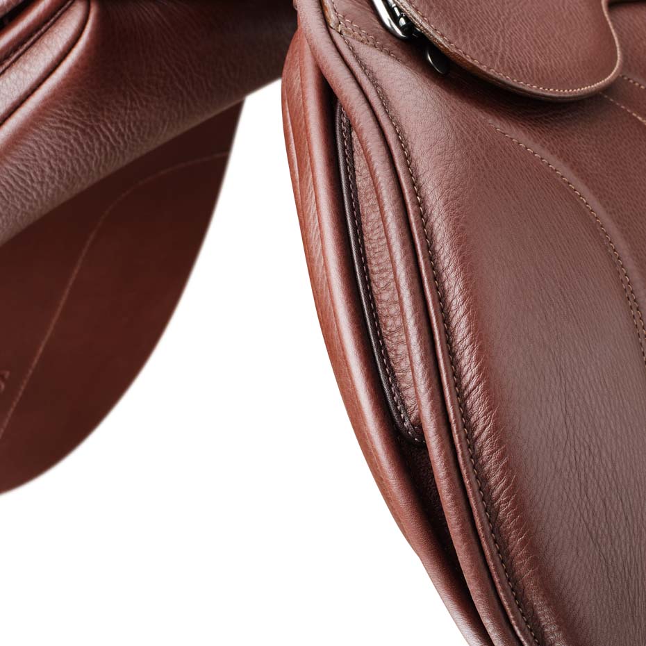 Caprilli Close Contact+ Saddle
